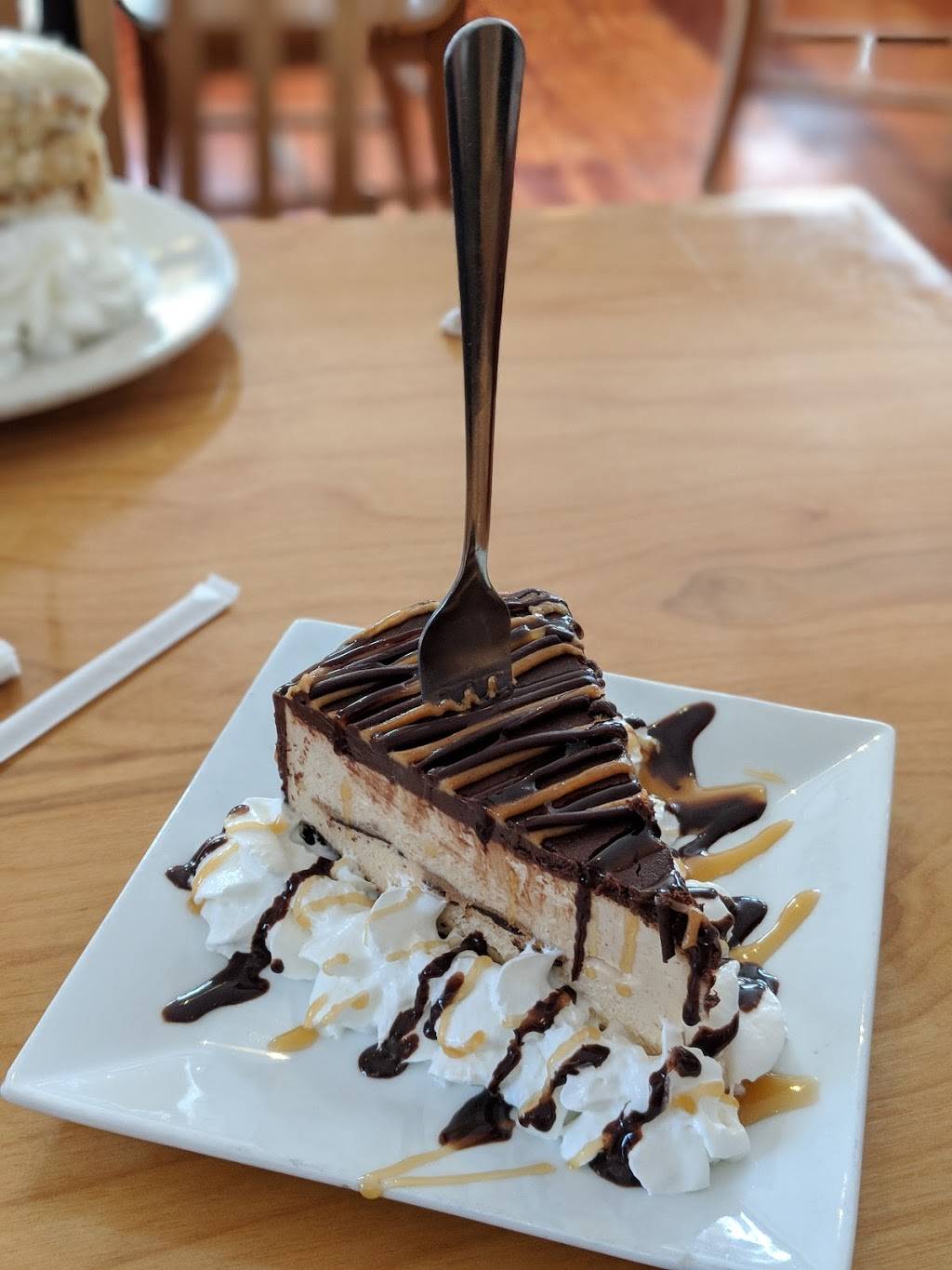 The Boll Weevil Cafe and Sweetery | restaurant | 10 James Brown Blvd, Augusta, GA 30901, USA | 7067227772 OR +1 706-722-7772