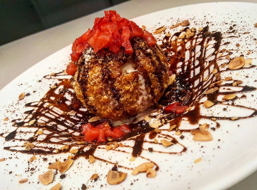 Bunch Bistro | restaurant | 10505 NW 112th Ave #8, Miami, FL 33178, USA | 7865366403 OR +1 786-536-6403