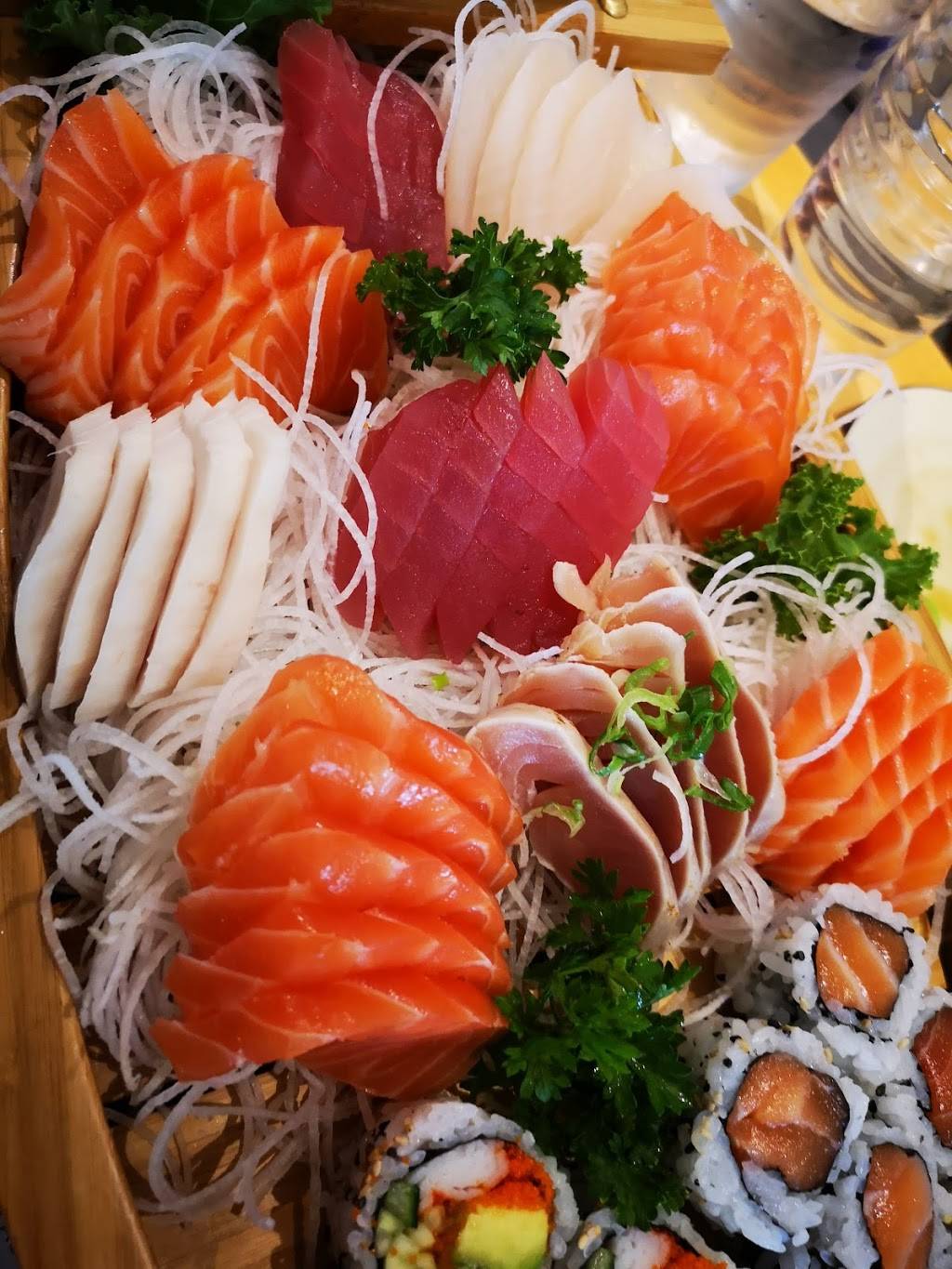 Hina Sushi | restaurant | 769 The Queensway, Etobicoke, ON M8Z 1N1, Canada | 6473506555 OR +1 647-350-6555