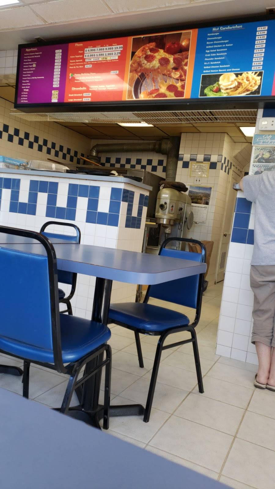 Party Pizza | restaurant | 212 Boxwood Rd, Wilmington, DE 19804, USA | 3029949000 OR +1 302-994-9000