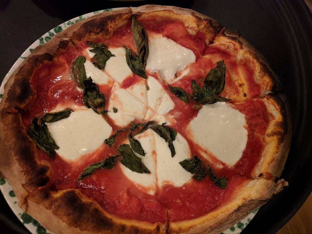 Osteria Peppino Pizzeria | restaurant | 414 Boston St, Topsfield, MA 01983, USA | 9785611361 OR +1 978-561-1361