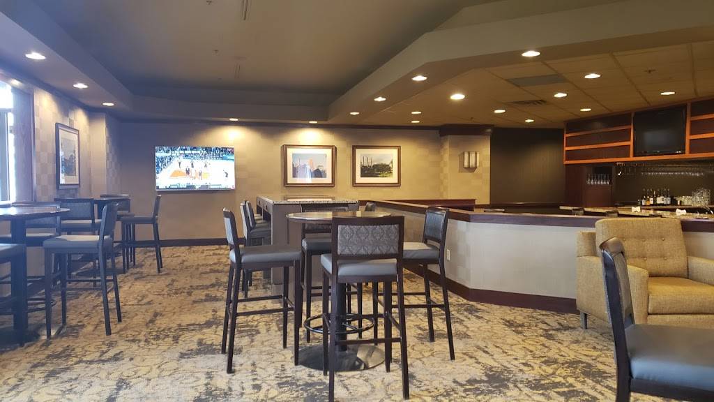 Capitol City Grille | restaurant | 111 N Grand Ave, Lansing, MI 48933, USA | 5172673459 OR +1 517-267-3459