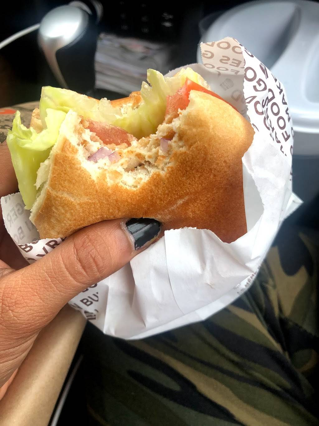 A&W Canada | restaurant | 577 Holland St W, Bradford, ON L3Z 0C1, Canada | 9057755682 OR +1 905-775-5682