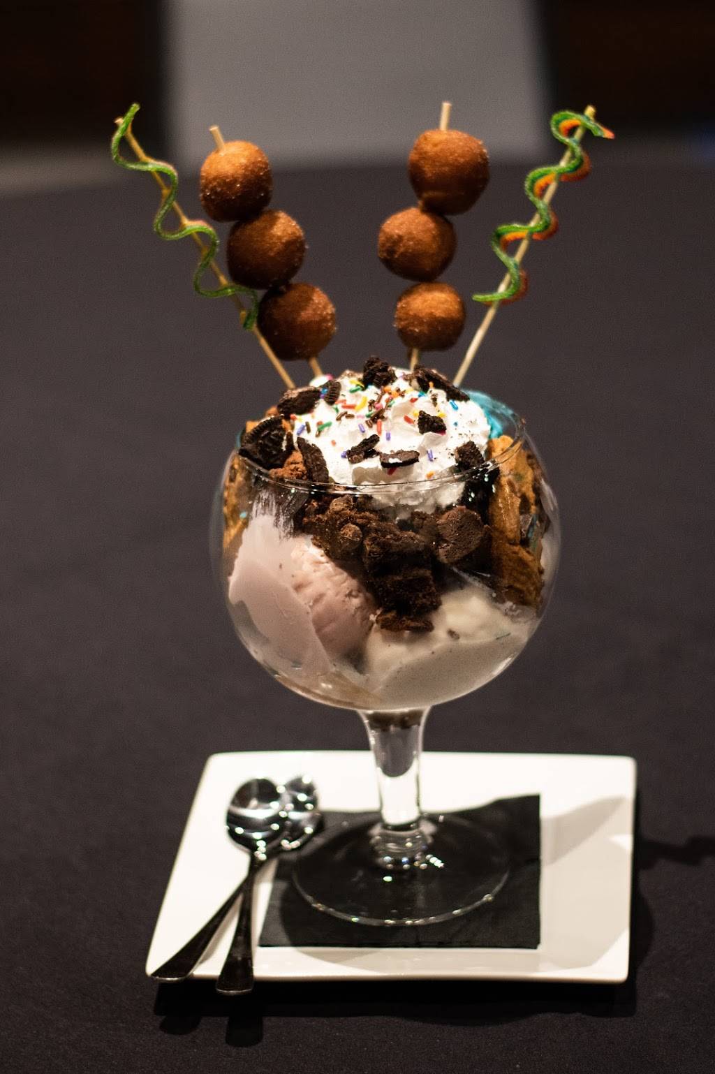 Main Event Baton Rouge | restaurant | 6401 Bluebonnet Blvd Suite #660, Baton Rouge, LA 70836, USA | 2255083050 OR +1 225-508-3050