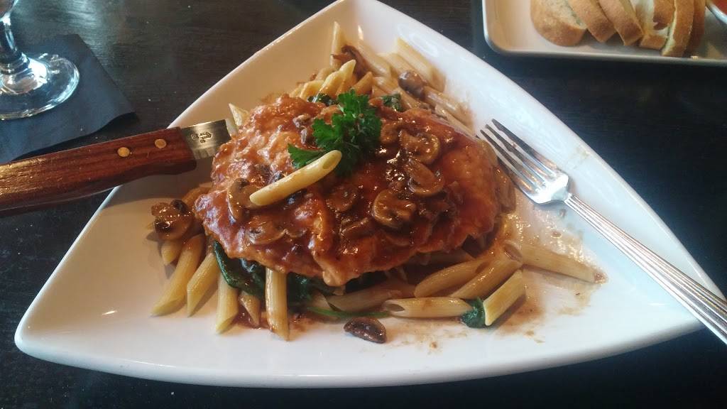 CAMPANELLAS BAR & GRILL | restaurant | 3580 Ulmerton Rd, Clearwater, FL 33762, USA | 7272569537 OR +1 727-256-9537