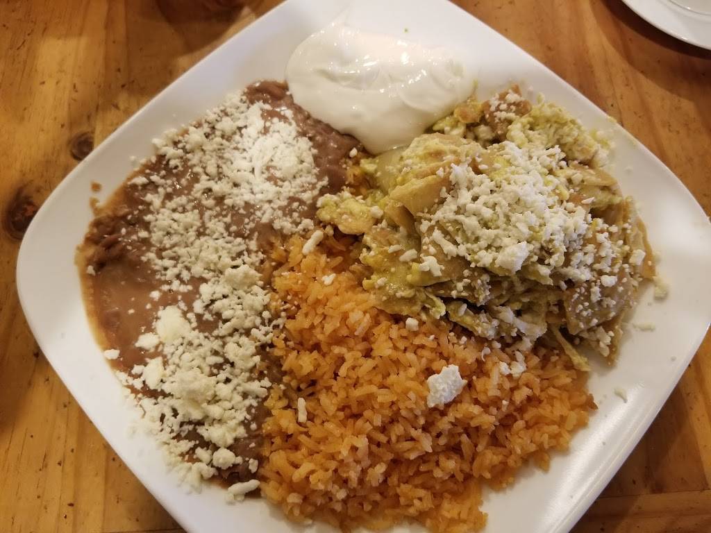 Las Marias Bar & Grill | restaurant | 1732 Fremont Blvd, Seaside, CA 93955, USA | 8317471877 OR +1 831-747-1877