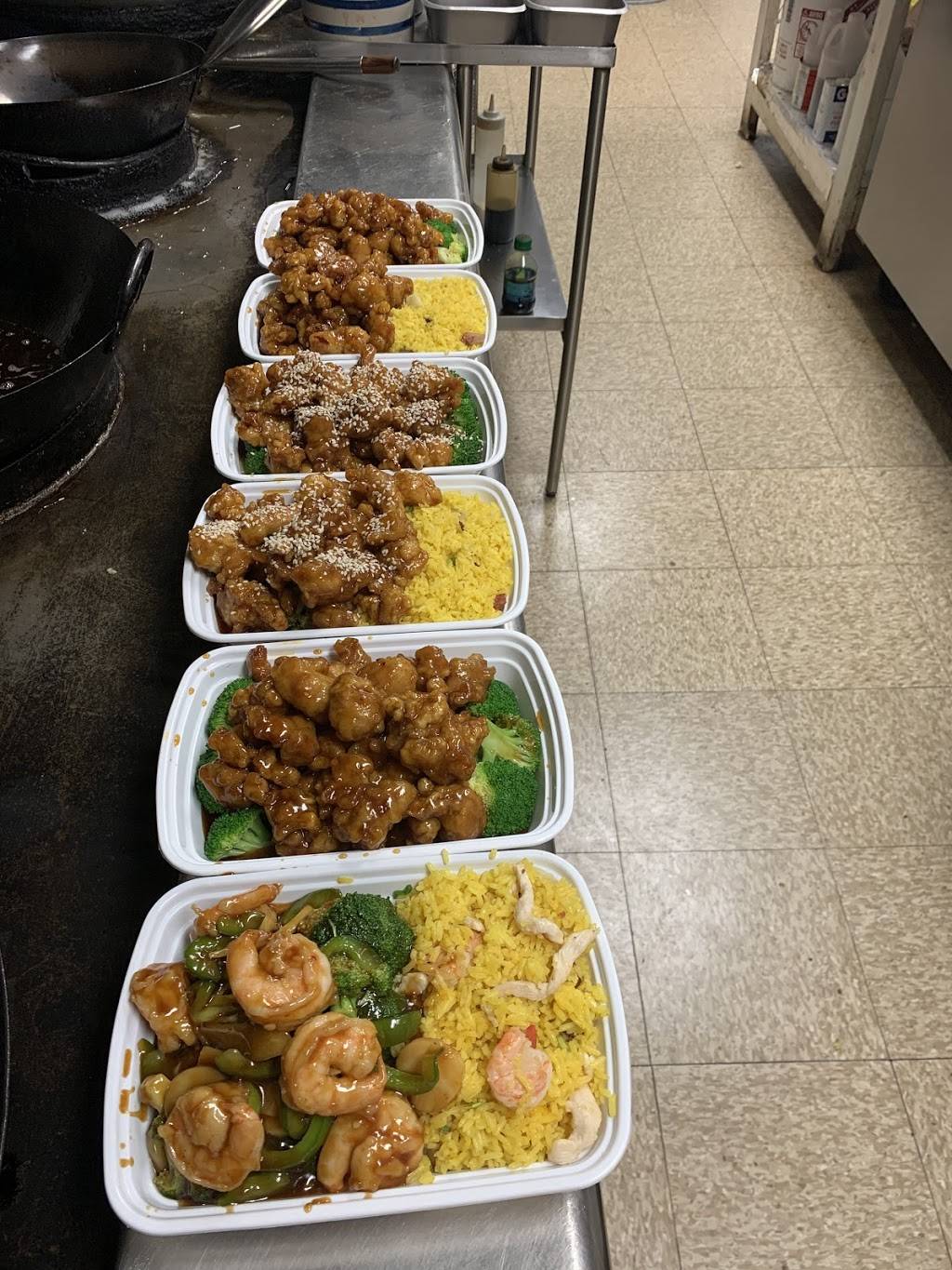 Food King Chinese Restaurant | restaurant | 2764 Main St, Newfane, NY 14108, USA | 7167785888 OR +1 716-778-5888