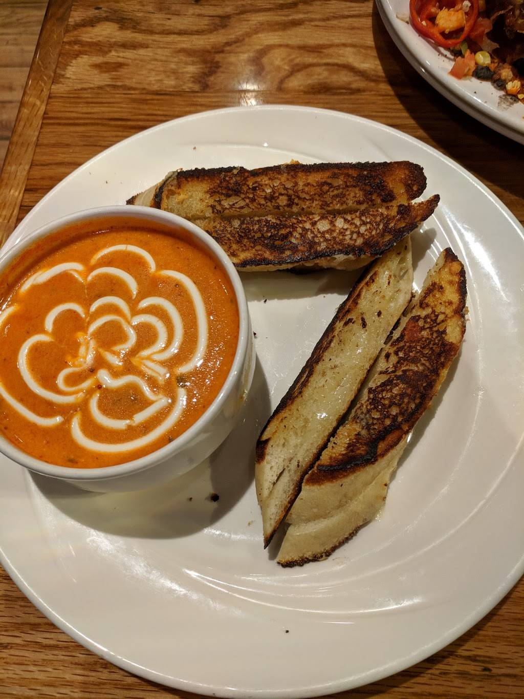 Jackalopes Bar and Grill | restaurant | 1122 CA-41, Fish Camp, CA 93623, USA | 5596836555 OR +1 559-683-6555