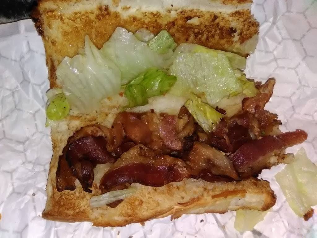 Village Pizza | restaurant | 51 Eagle St, North Adams, MA 01247, USA | 4136644134 OR +1 413-664-4134