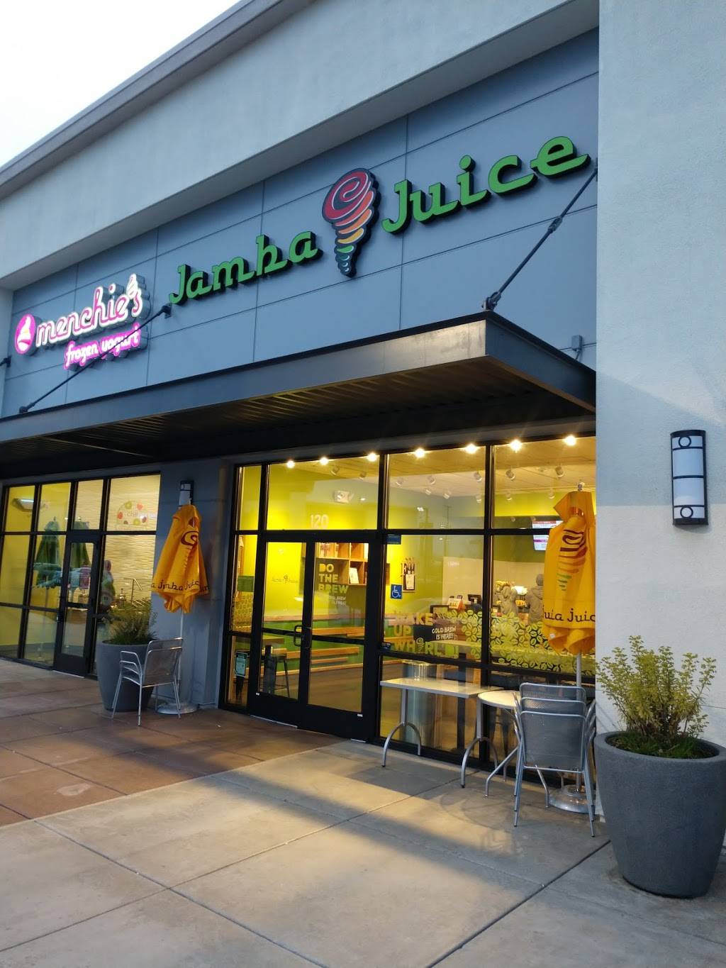 Jamba Juice | restaurant | 8124 Delta Shores Cir S Suite 120, Sacramento, CA 95832, USA | 9165912745 OR +1 916-591-2745