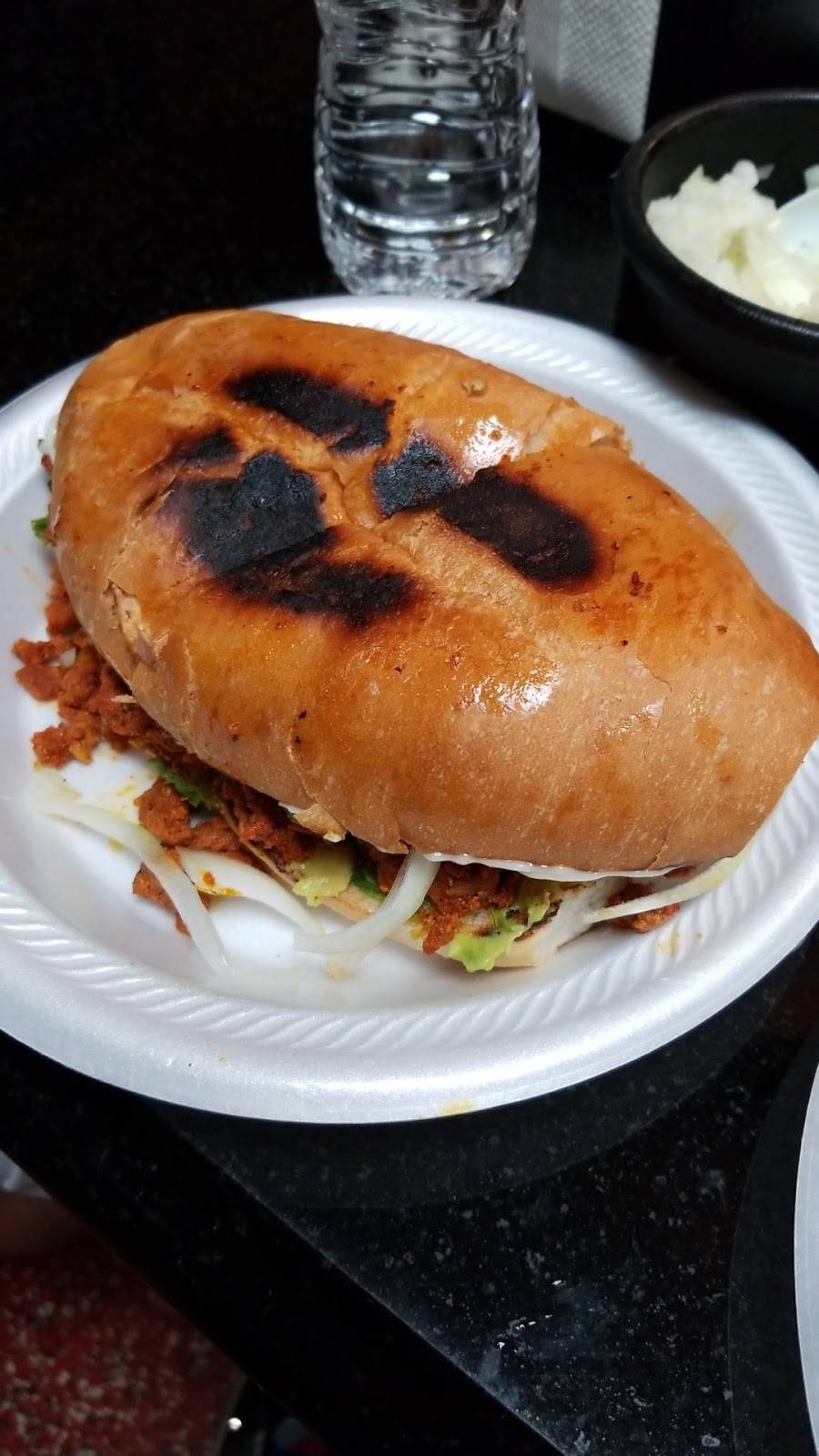 Guajardos Tacos Al Pastor | restaurant | B, 6873, 1703 NW 28th St, Fort Worth, TX 76164, USA | 8176266793 OR +1 817-626-6793