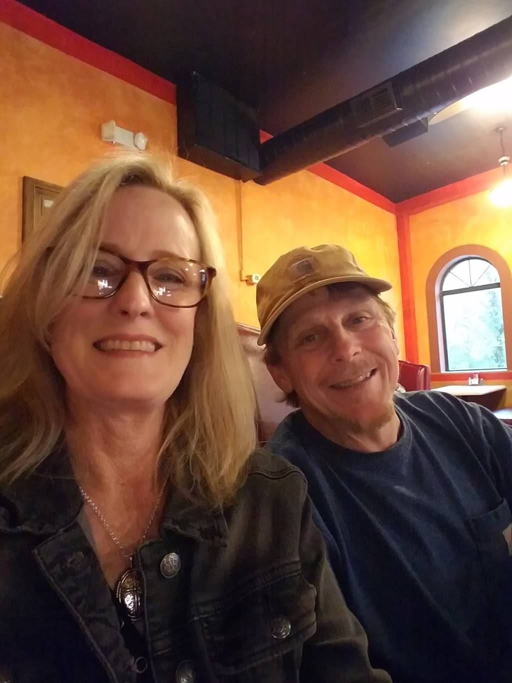 El VALLARTA MEXICAN RESTAURANT | restaurant | 212 S Front St, Greenfield, TN 38230, USA | 7312350084 OR +1 731-235-0084