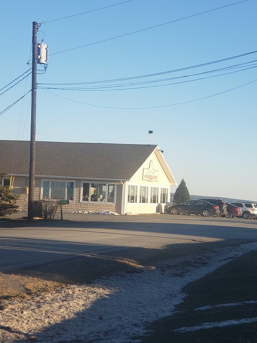 Lakeview Restaurant | restaurant | 9 Lakeview Dr, St Agatha, ME 04772, USA | 2075436331 OR +1 207-543-6331