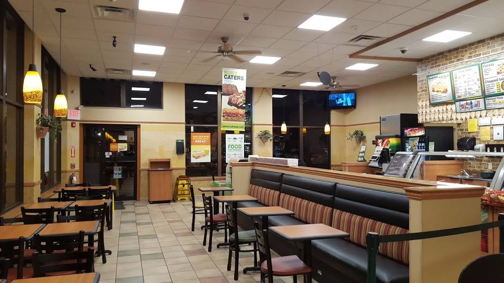 Subway | restaurant | 948 Bennington St, East Boston, MA 02128, USA | 6175692117 OR +1 617-569-2117