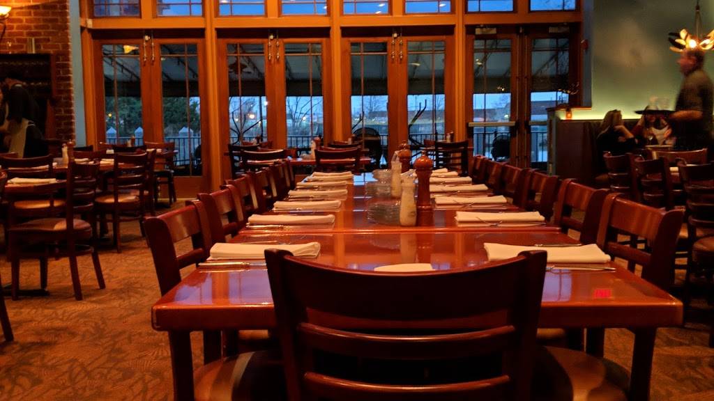 Banks Seafood Kitchen and Raw Bar | restaurant | 101 S Market St, Wilmington, DE 19801, USA | 3027771500 OR +1 302-777-1500