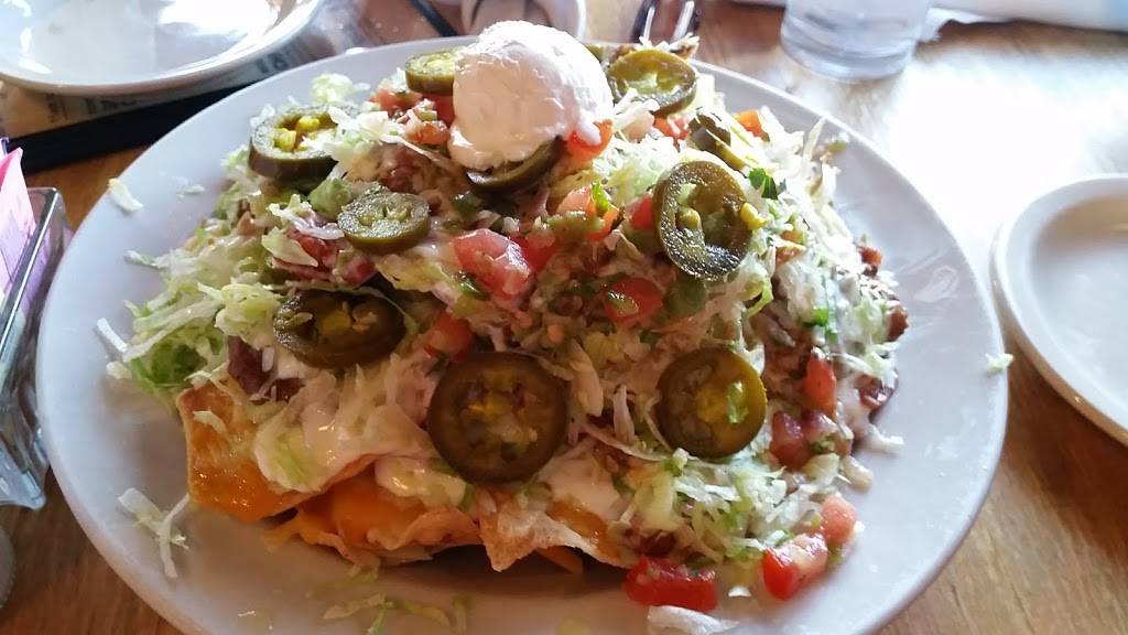 Raffertys of Memphis | restaurant | 4542 Poplar Ave, Memphis, TN 38117, USA | 9013740096 OR +1 901-374-0096