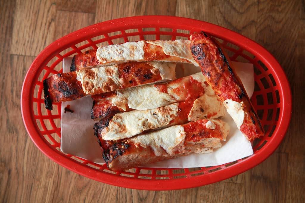 Pepe Rosso To Go | restaurant | 149 Sullivan St # 1, New York, NY 10012, USA | 2126774555 OR +1 212-677-4555