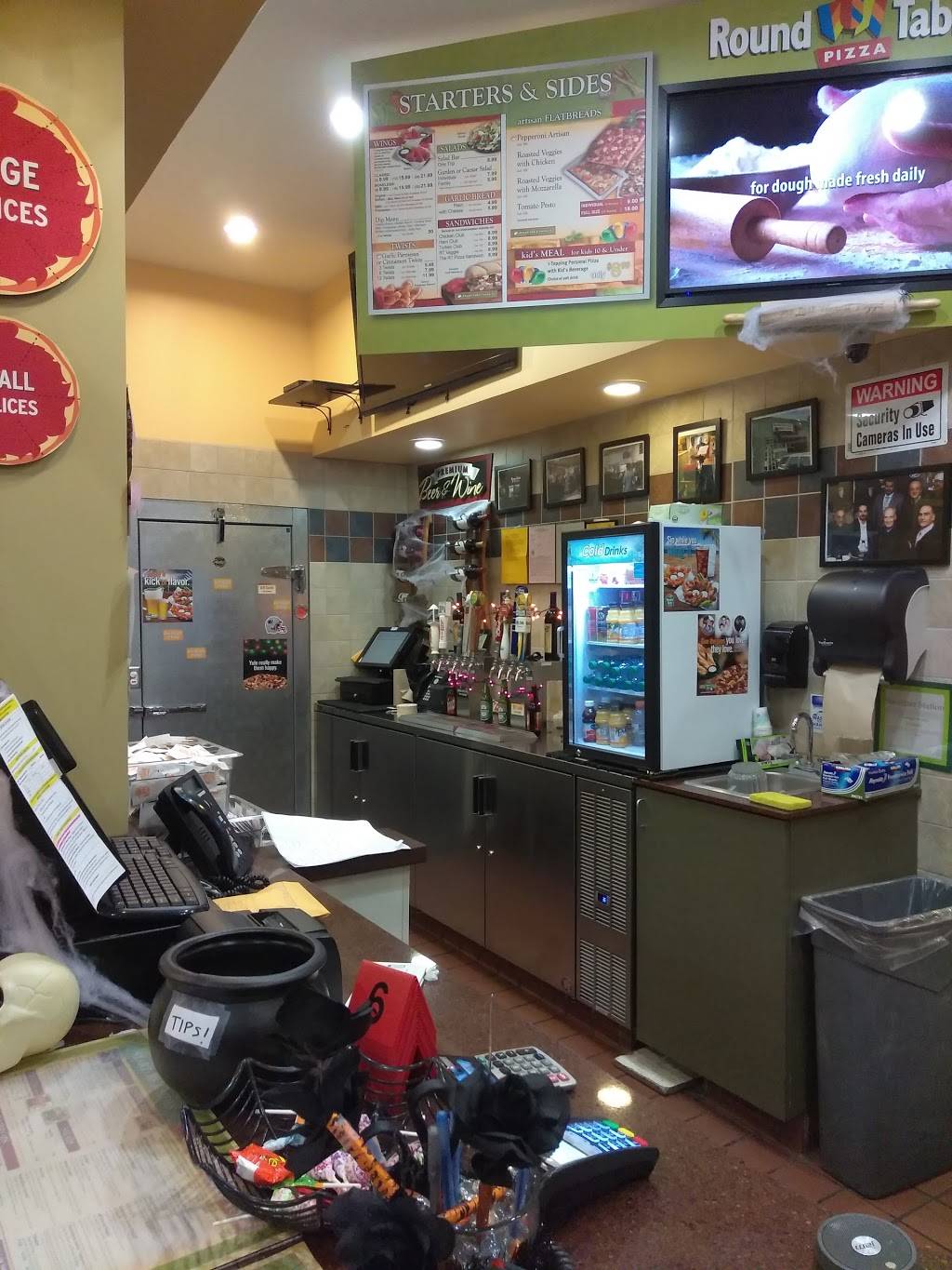 Round Table Pizza | meal delivery | 5885 Santa Teresa Blvd, San Jose, CA 95123, USA | 4082278669 OR +1 408-227-8669