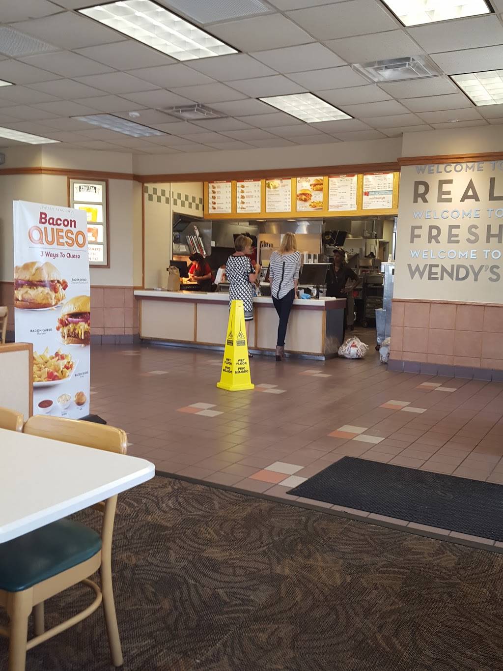 Wendys | restaurant | 1065 S Lake Dr, Lexington, SC 29073, USA | 8039511616 OR +1 803-951-1616