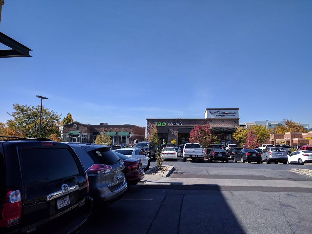 Starbucks | cafe | 421 E 400 S, Salt Lake City, UT 84111, USA | 8013598132 OR +1 801-359-8132