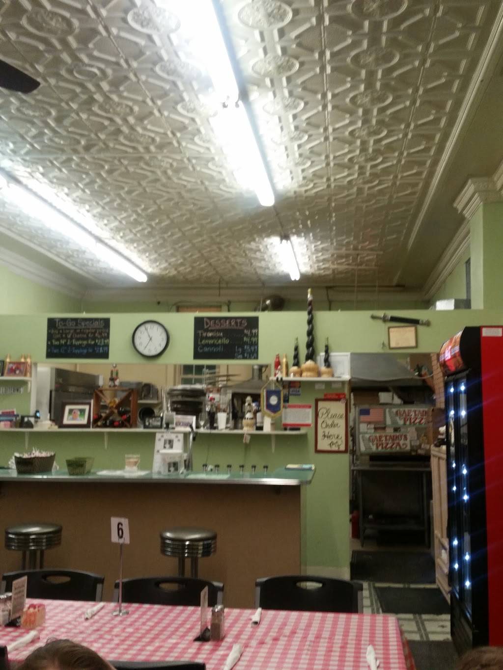 Village Pizza | restaurant | 107 N Van Buren St, New Athens, IL 62264, USA | 6184752207 OR +1 618-475-2207