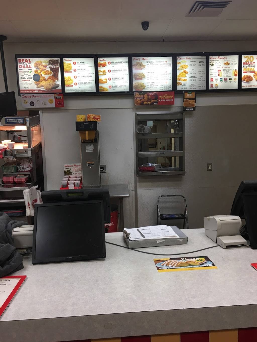 Churchs Chicken | restaurant | 6307 E Admiral Pl, Tulsa, OK 74115, USA | 9188312233 OR +1 918-831-2233