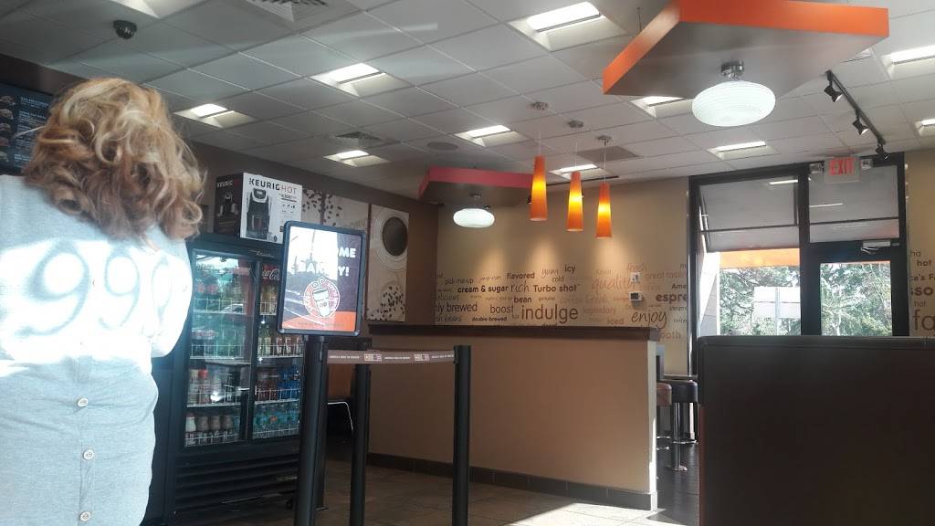 Dunkin | cafe | 9991 Bay Pines Blvd, St. Petersburg, FL 33708, USA | 7273986342 OR +1 727-398-6342
