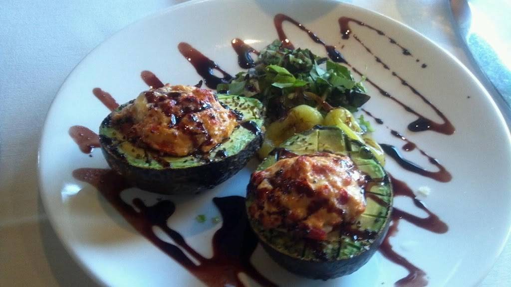 Aqua Terra Restaurant | restaurant | 2001 Old Hwy 395, Fallbrook, CA 92028, USA | 7607316805 OR +1 760-731-6805