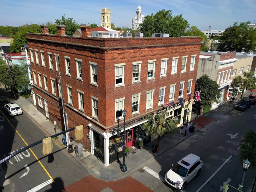 82 Queen | restaurant | 82 Queen St, Charleston, SC 29401, USA | 8437237591 OR +1 843-723-7591