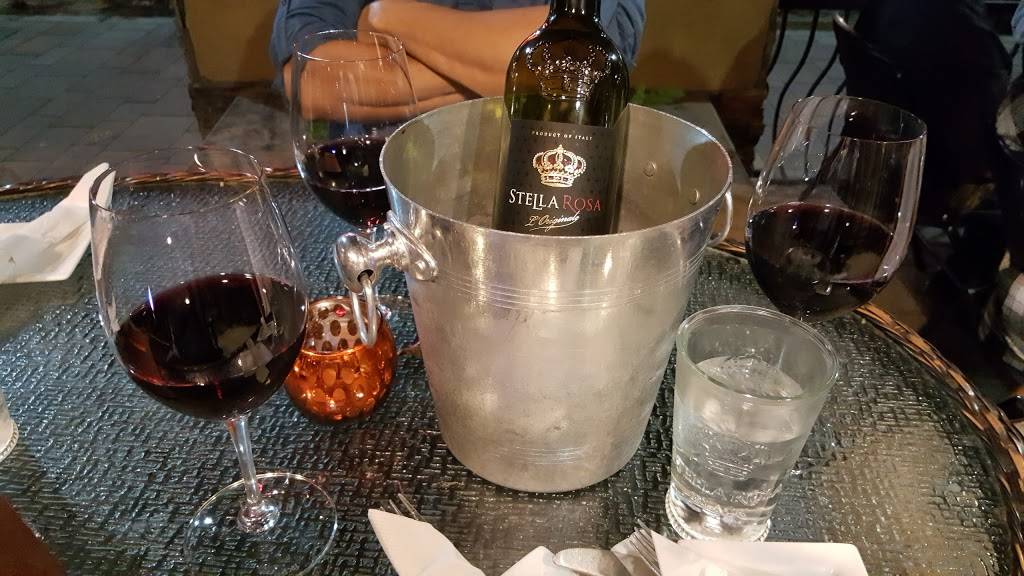 Pour dVino | night club | 741 W Lancaster Blvd, Lancaster, CA 93534, USA | 6617238466 OR +1 661-723-8466