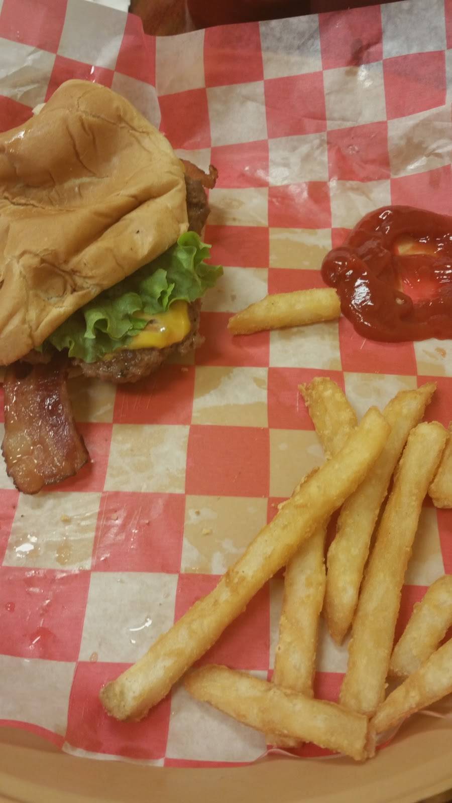 Haneys Café | restaurant | 18011 S Tamiami Trail #9, Fort Myers, FL 33908, USA | 2394371120 OR +1 239-437-1120