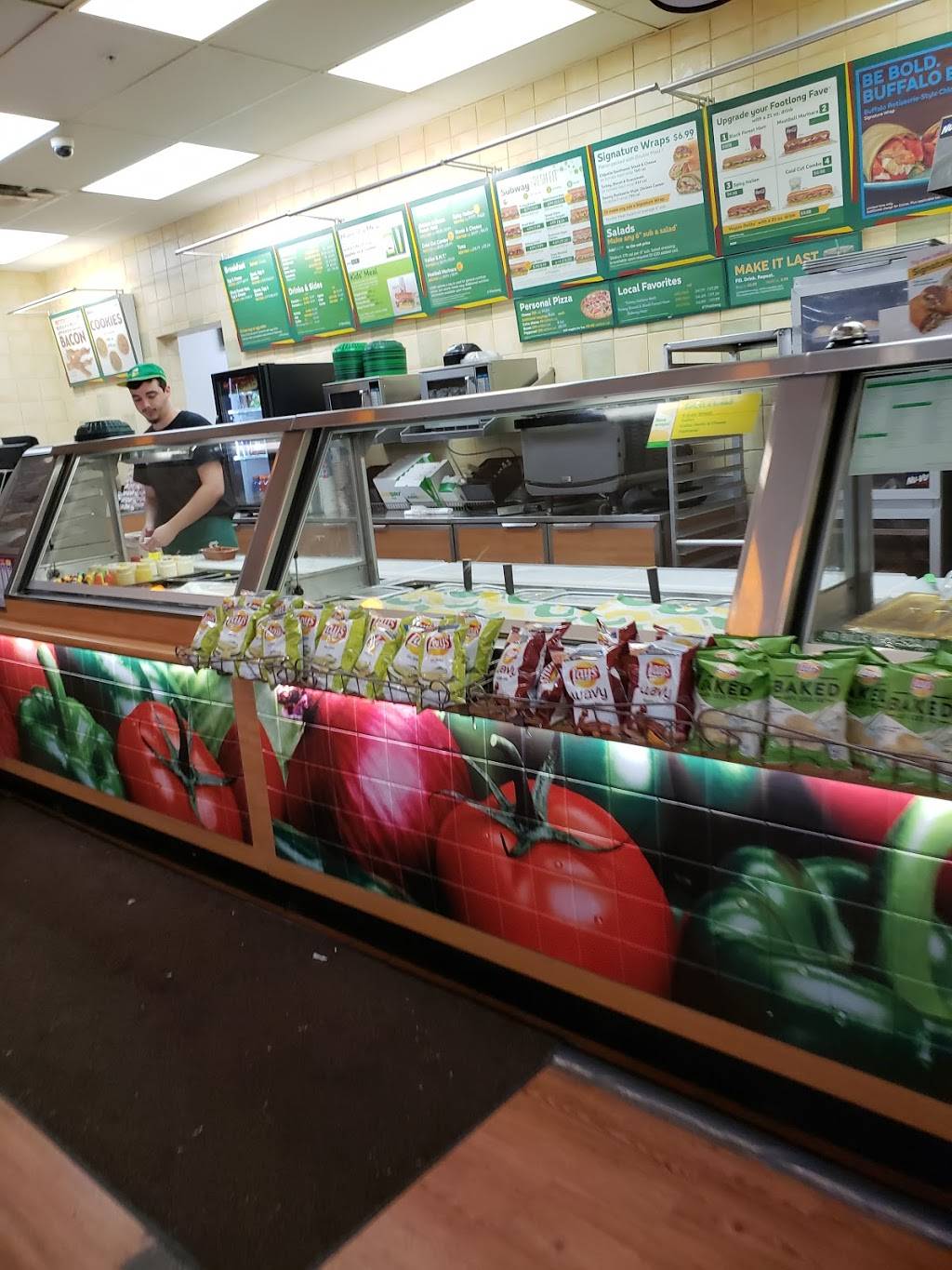 Subway | restaurant | 9451 Dunkirk Ln N, Maple Grove, MN 55311, USA | 7634949421 OR +1 763-494-9421