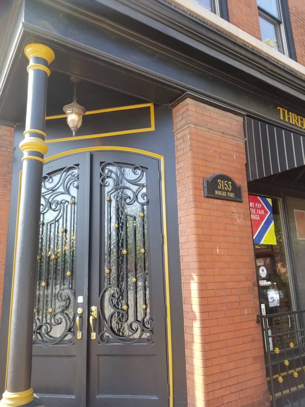 Three Monkeys | restaurant | 3153 Morganford Rd, St. Louis, MO 63116, USA | 3147729800 OR +1 314-772-9800