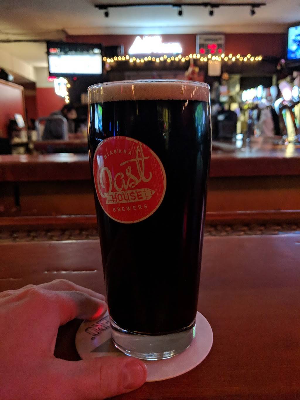 Hooligans Sports Bar | restaurant | 3515 Portage Rd, Niagara Falls, ON L2J 2K5, Canada | 9053566928 OR +1 905-356-6928