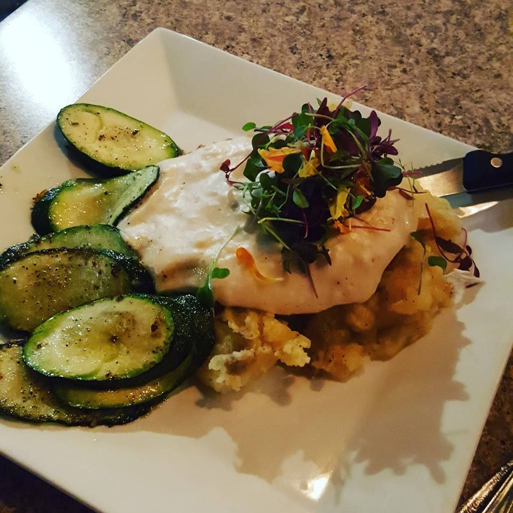 The Bottleneck Bistro | restaurant | 401 Clovis Ave #106, Clovis, CA 93612, USA | 5597654319 OR +1 559-765-4319