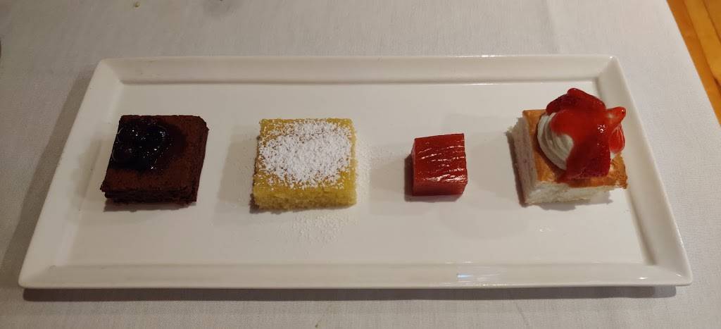 Lucca | restaurant | 420 E Locust St, Des Moines, IA 50309, USA | 5152431115 OR +1 515-243-1115