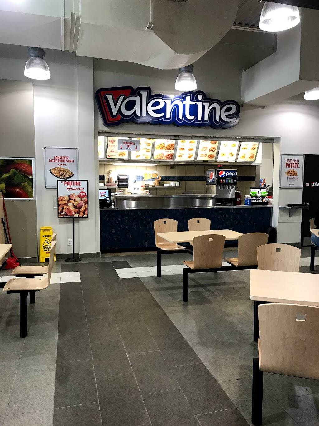 Valentine | restaurant | Halte routière, 420 Chemin J.-René-Gauthier, Rigaud, QC J0P 1P0, Canada | 4504510011 OR +1 450-451-0011