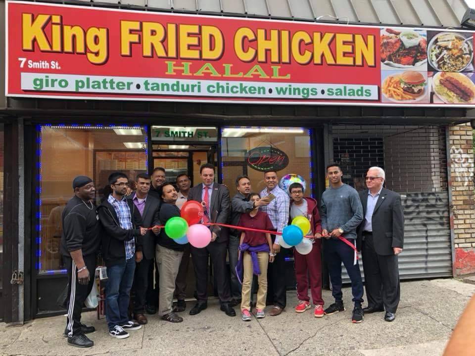 King Fried Chicken | restaurant | 7 Smith St, Paterson, NJ 07505, USA | 9736845013 OR +1 973-684-5013
