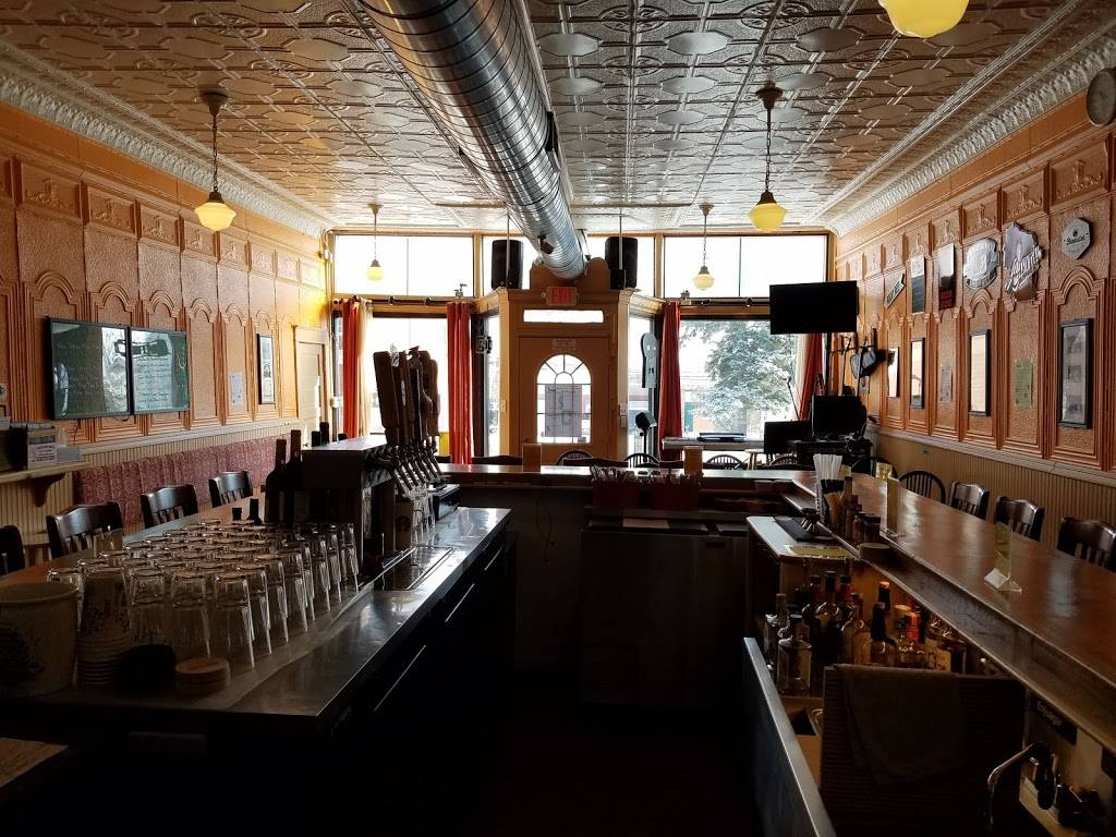 Park Falls Gastropub | restaurant | 124 S 4th Ave, Park Falls, WI 54552, USA | 7155189108 OR +1 715-518-9108