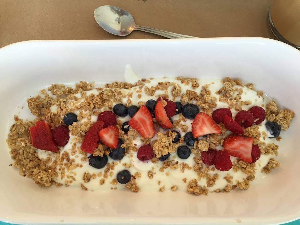 La Dinette à tacos | restaurant | 7066 Rue Sherbrooke E, Montréal, QC H1N 1E6, Canada | 4383867066 OR +1 438-386-7066