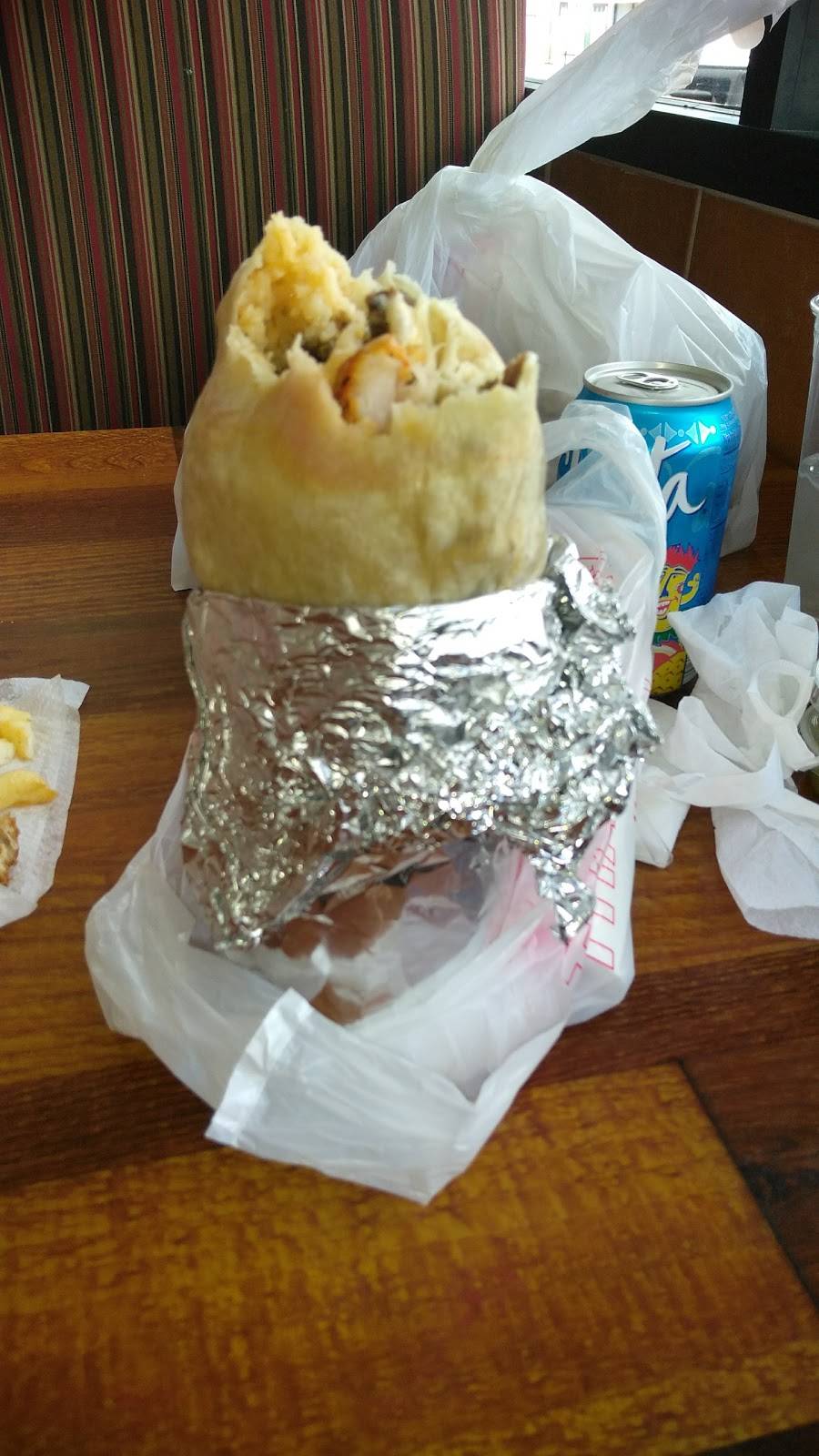 Charlies Las Palmas | restaurant | 6215 International Blvd, Oakland, CA 94621, USA | 5106361301 OR +1 510-636-1301