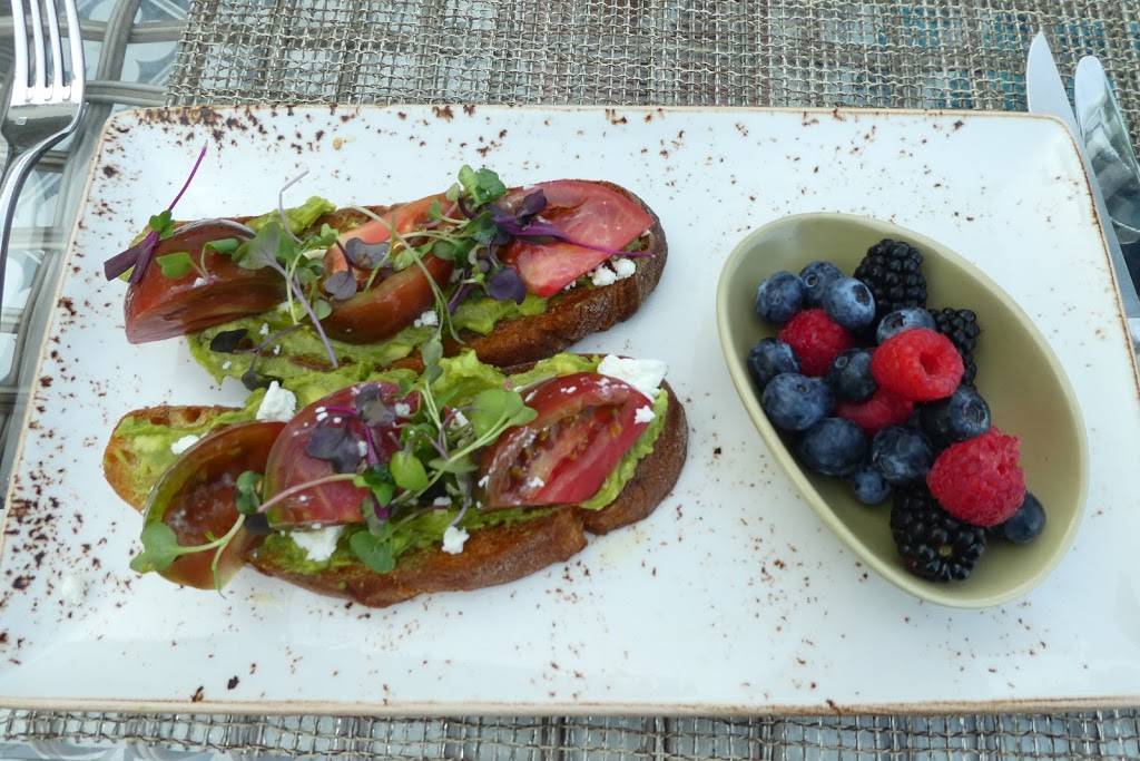 AVEO Table + Bar | restaurant | 1 Monarch Beach Resort N, Dana Point, CA 92629, USA | 9492343915 OR +1 949-234-3915