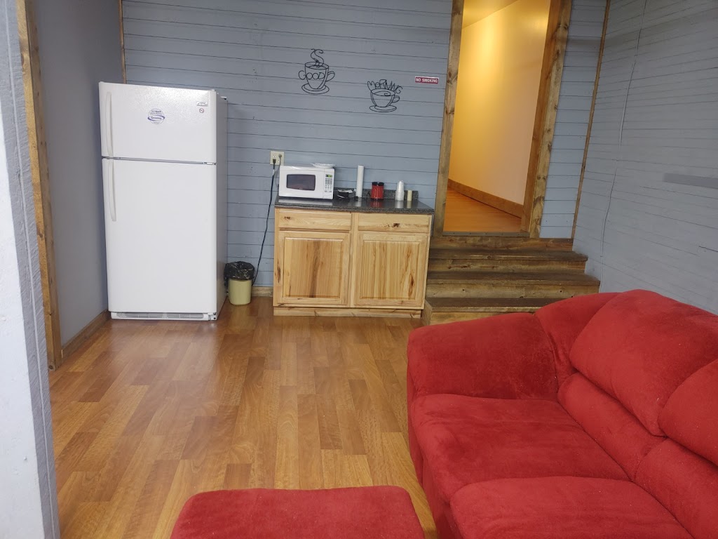 Station 2 Restaurant & Motel | restaurant | 4246 Staunton Parkersburg Turnpike, Main St, Durbin, WV 26264, USA | 3044564506 OR +1 304-456-4506