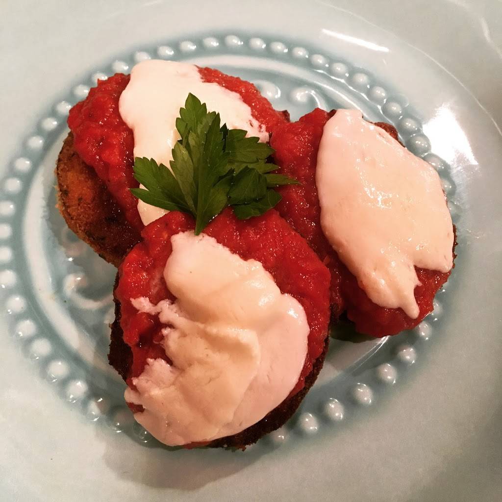 Nude Food Truck (V-Trap Kitchen) | restaurant | Freedom Cycle Parking Lot, 1110 Ogletown Rd, Newark, DE 19711, USA | 3023640474 OR +1 302-364-0474