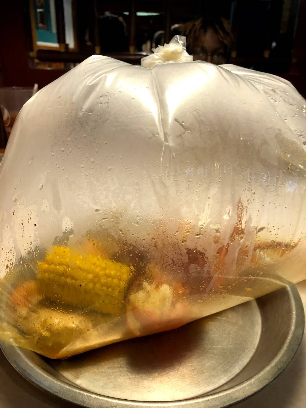 Blue Coast Juicy Seafood | restaurant | 8215 E 71st St, Tulsa, OK 74133, USA | 9182580188 OR +1 918-258-0188