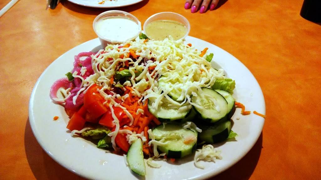 Numero Uno Pizza | restaurant | 39438 Trade Center Dr, Palmdale, CA 93551, USA | 6619474545 OR +1 661-947-4545