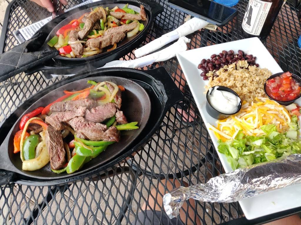 Davenports Ale House | restaurant | 1260 Posner Blvd, Davenport, FL 33837, USA | 8634208000 OR +1 863-420-8000