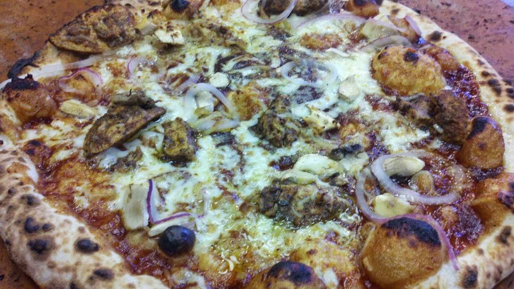 Smashing Tomato | restaurant | 3801 Mall Rd #195, Lexington, KY 40503, USA | 8592730184 OR +1 859-273-0184