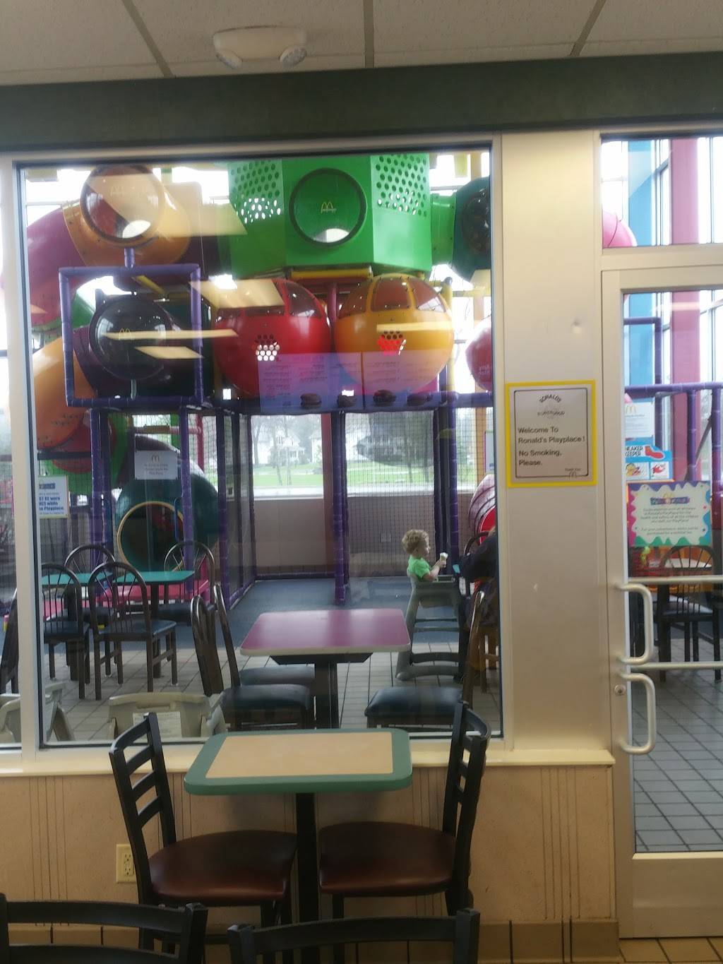 McDonalds | cafe | 2231 Grand Island Blvd, Grand Island, NY 14072, USA | 7167758024 OR +1 716-775-8024