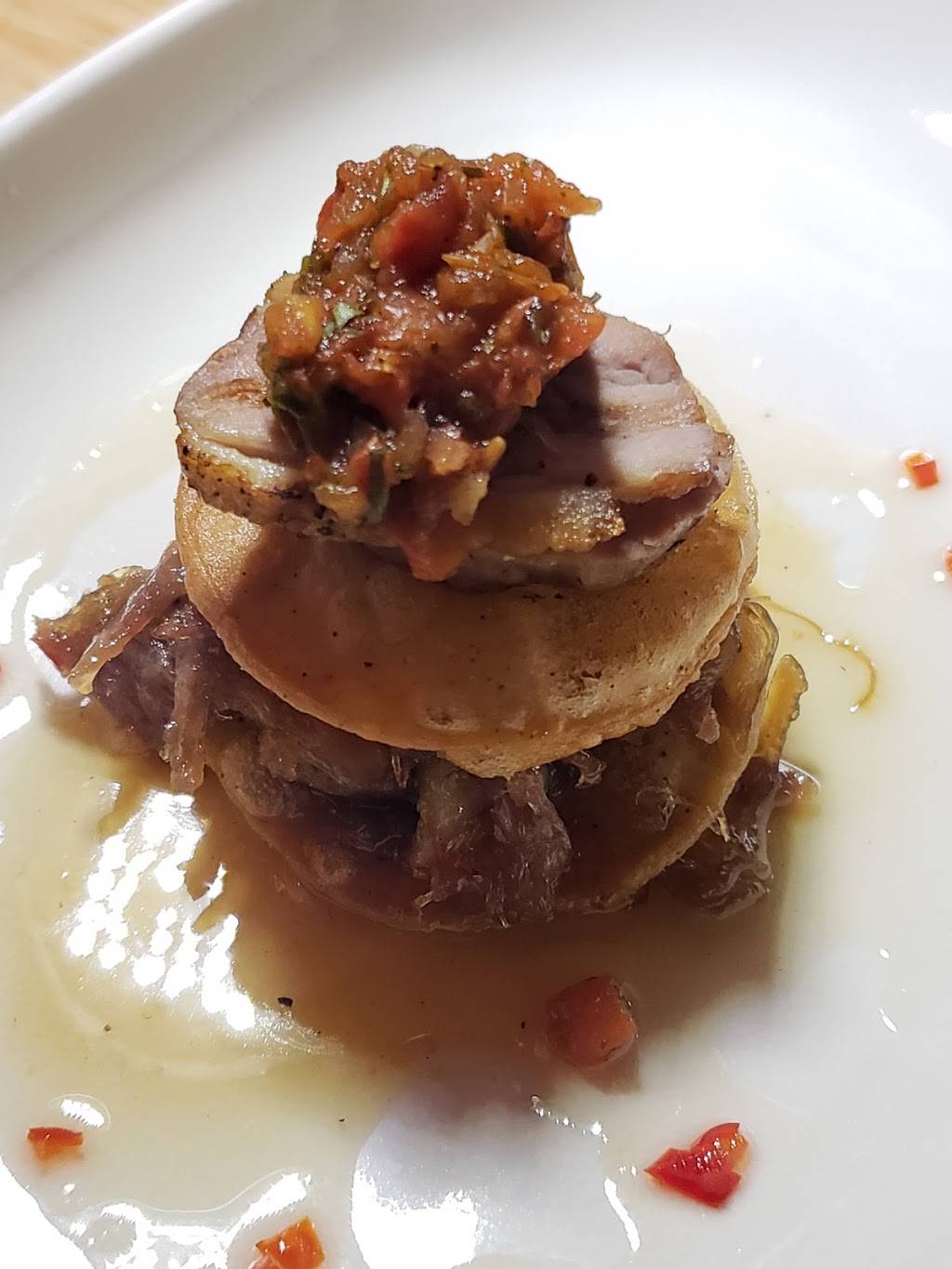 twentytwenty Grille | restaurant | 141 Via Naranjas #45, Boca Raton, FL 33432, USA | 5619907969 OR +1 561-990-7969